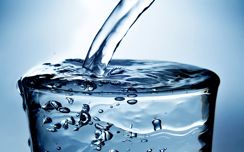 Staying hydrated is essential to your health! Reverse Osmosis Water vs